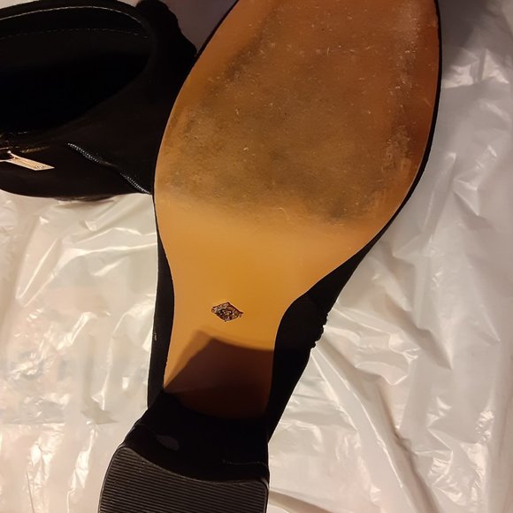 Nanette Lepore Black Ankle Boots with Pink and Red Embroidery - Picture 7 of 9